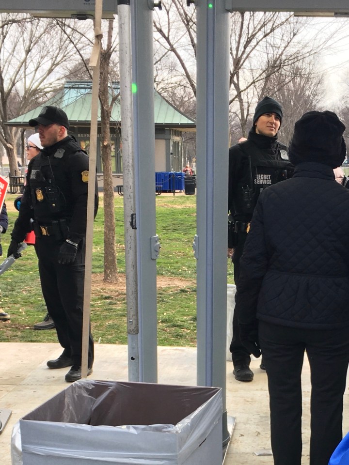 3F1080DA-AE2F-4192-AD29-3DA336AA3EBE